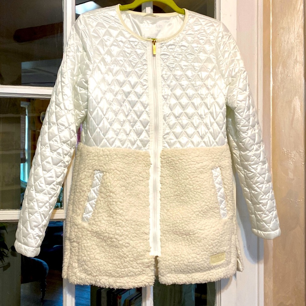 Calvin Klein white light puff jacket